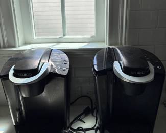 2 Keurigs