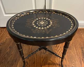 Little lacquer table