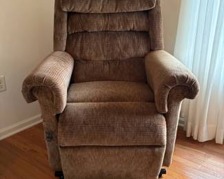 Electric Recliner / Lift Chair