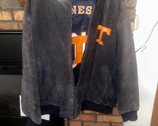 UT colectors jacket