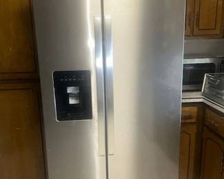 Riverview refrigerator