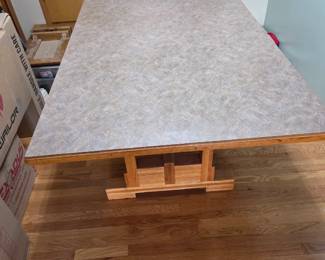 Oak table