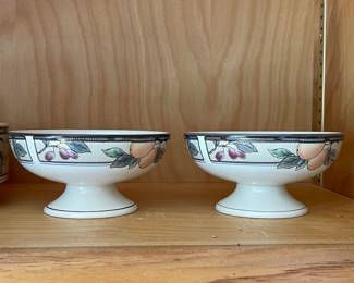 MIKASA Dinnerware