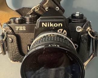 NIKON FE2 Camera