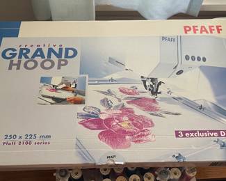 PFAFF Grand Hoop