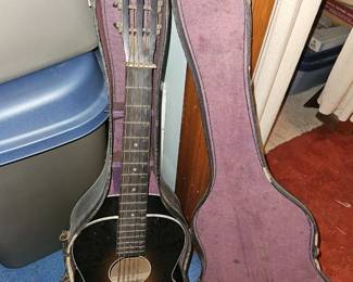 Vintage Oahu Acoustic Guitar