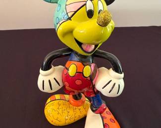 Enesco Disney by Britto Mickey Mouse figurine (Model 4019372) Early 2010