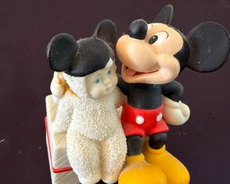 "My Pal Mickey" (SKU 56.69989) Snowbabies collection