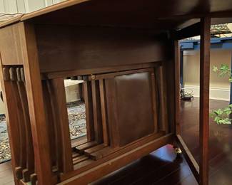 Gate Leg Table with four chairs