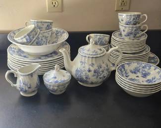 Chelsea Toile in Blue by Queens Incomplete Dishware Set