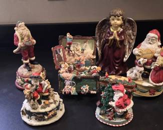 Christmas Music Boxes 6 Pieces