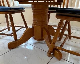 Vintage Oak and TileTop Pedestal Dining Set with SpindleBack Chairs third image