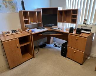 Laminate Corner Computer Desk with Hutch