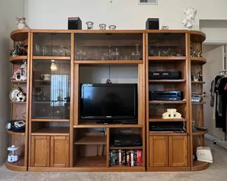 Vintage Oak Piece Entertainment Center Wall Unit