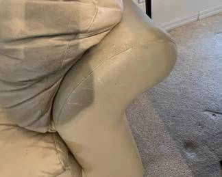 Cream Leather Sofa fourth image
