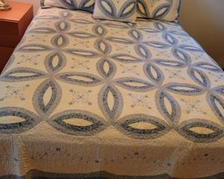 Queen Size Beautyrest. Comes with all bedding shown.