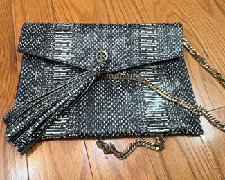 Tory Burch Kira Chevron Convertible Shoulder Bag