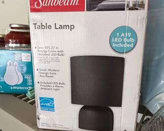 Sunbeam Modern Table Lamp