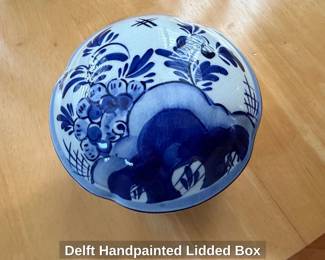 Delft Handpainted Lidded Box second image