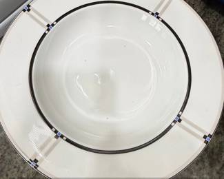 Studio Nova Exhibition Y Set of Rimmed Soup Bowls