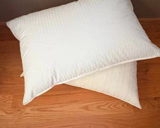 Down Alternative Pillow