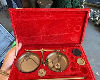 Vintage Brass Goldsmith Jewelry Balance Scale in Red Velvet Case Made in India second image