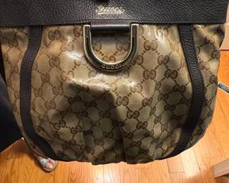 Gucci Abbey DRing Shoulder Bag