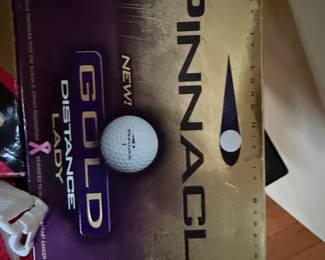 Pinnacle Gold Distance Lady Golf Balls Susan G. Komen Edition
