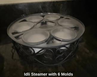Idli Steamer with Molds