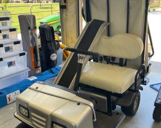 Cricket mini golf cart - great for diesel pusher, rv or truck