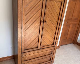 Armoire