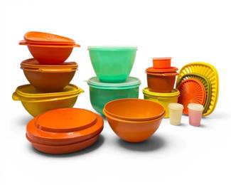 Vintage Tupperware Containers w Extra Lids