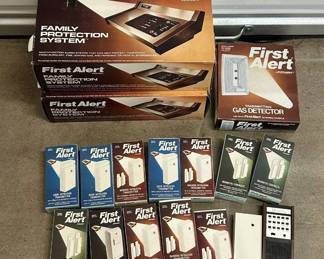 Lot #71 First Alert by Pittway Family Protection System Lot Wireless Alarm 1980s Vintage
