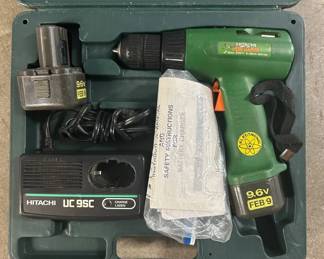 Lot #48 Hitachi FDS10DVA 9.6V Cordless Drill Driver Set UC9SC Charger 2 Batteries Case