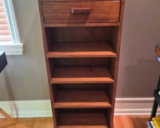 95 AntiqueHandcraftedWoodBookshelfforSmallSpaces