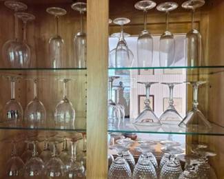 126 VersatileAssortedGlasswareCollection