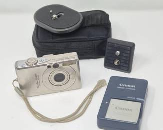 94 CanonPowerShotSD450DigitalELPHCameraBundleTestedWorking