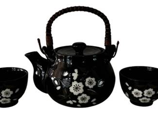 Teavana Tea Set with Teapot and 4 Cups in Box