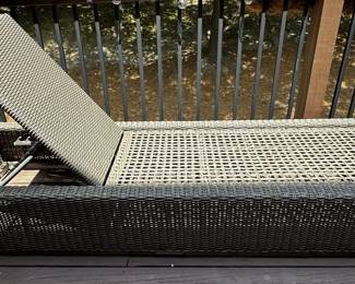 Frontline Style Outdoor Patio Lounge Chair