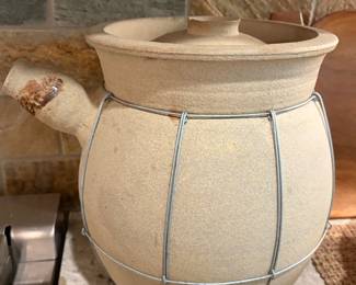 JAPANESE EARTHENWARE COOKING POT