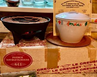 VINTAGE LE CREUSET FONDUE SET
