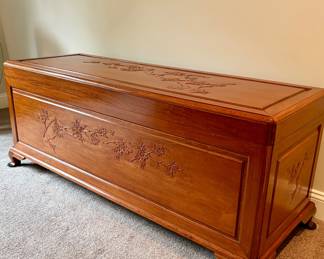 THE MOST BEAUTIFUL LARGE BLANKET CHEST - CAMPHOR WOOD 