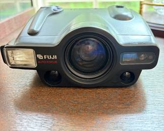 FUJI FUJINON DISCOVERY 3000 ZOOM CAMERA
