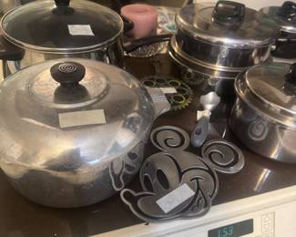 Vintage Magnalite cookware
