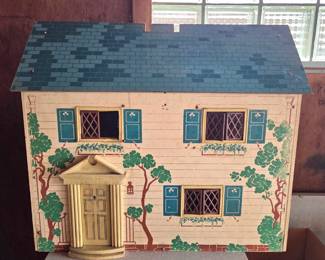 Vintage 1940's Keystone Doll house