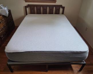 Casper Cooling 12" memory foam Mattress, (like new) Full Size