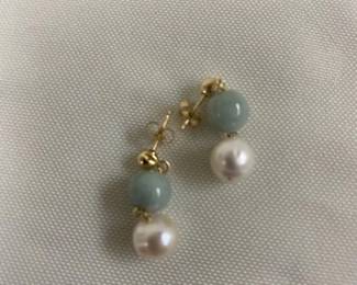 14 KT Jade & Pearl Earrings