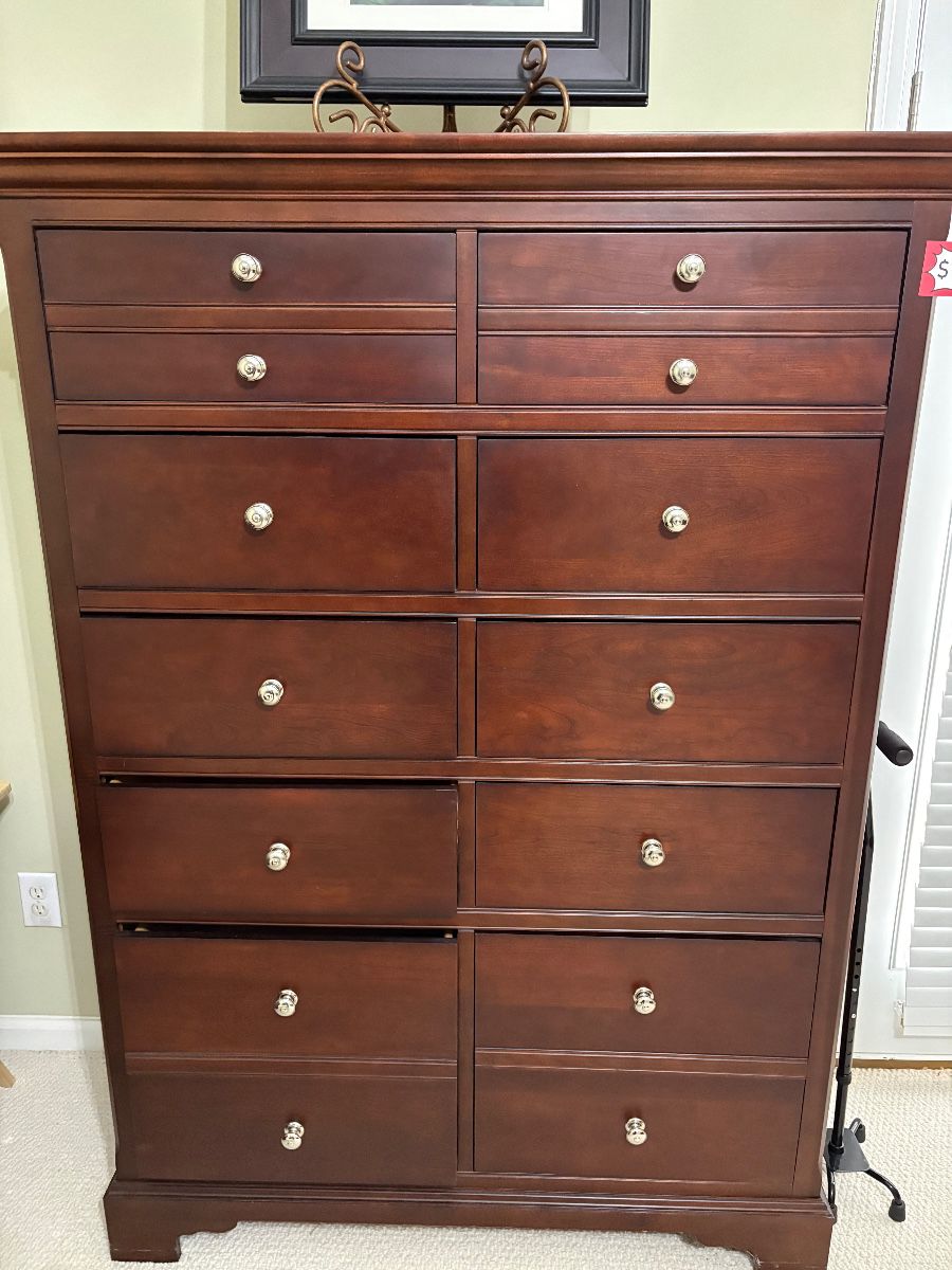 Part of 5 piece bedroom set (Armoire, low chest, dresser and 2x nightstands) Hardwood, dovetail joints