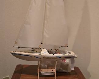 Vtg remote control sailboat. Will need some repairs 9⁹⁹9