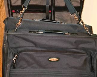 3 large suits travel bags